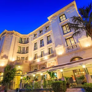 https://hotel-el-paradiso.fr-provencehotel.com